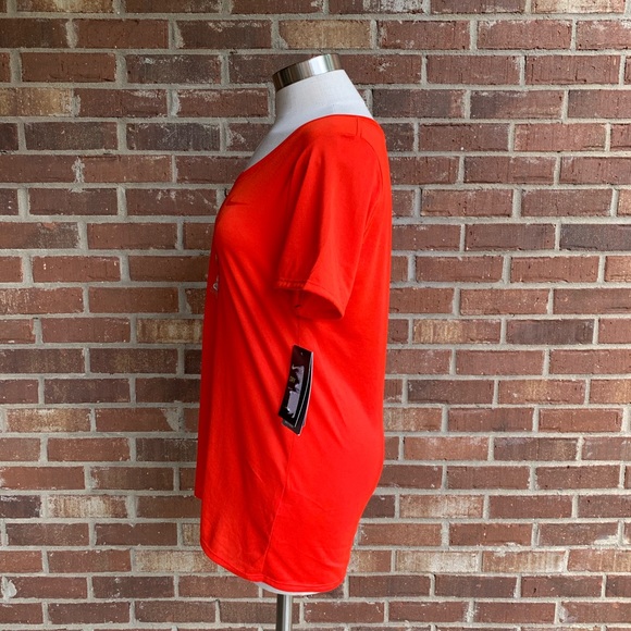 ⭐️Nike Dri-Fit Red Performance T-Shirt Medium - Picture 5 of 7